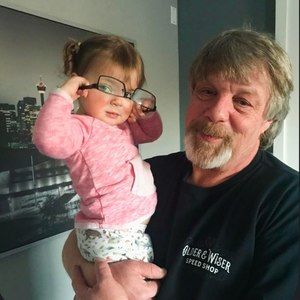 Meet your Posher, Robin